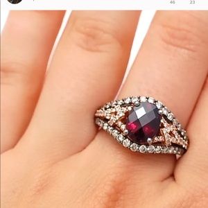 See description. Levian Rhodalite ring size 6.25